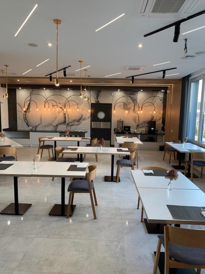 Hotel Coliber Klobuck 외부 사진