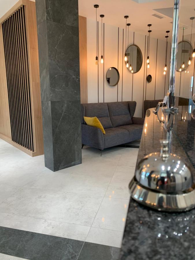 Hotel Coliber Klobuck 외부 사진