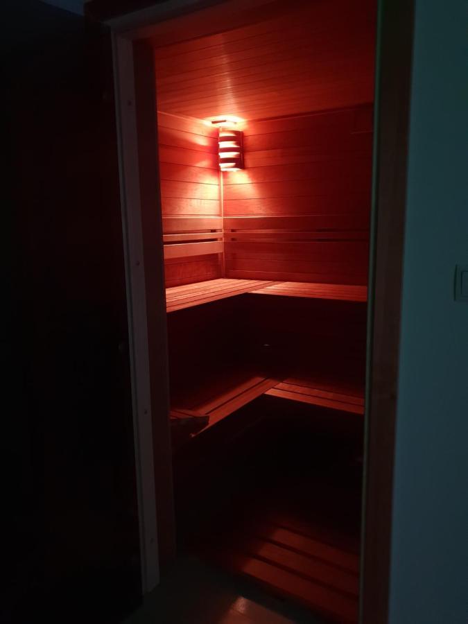 Hotel Coliber Klobuck 외부 사진